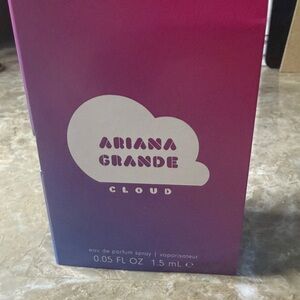 🌷5-$25🌷Ariana Grande Pink Purple Gradient Cloud Perfume Box